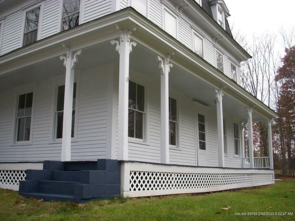 Property Photo:  62 Elm Street  ME 04047 