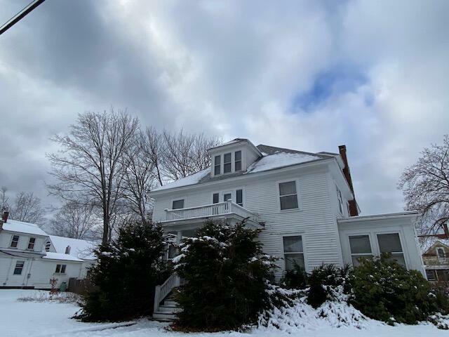 Property Photo: 37 Oak Street ME 04083