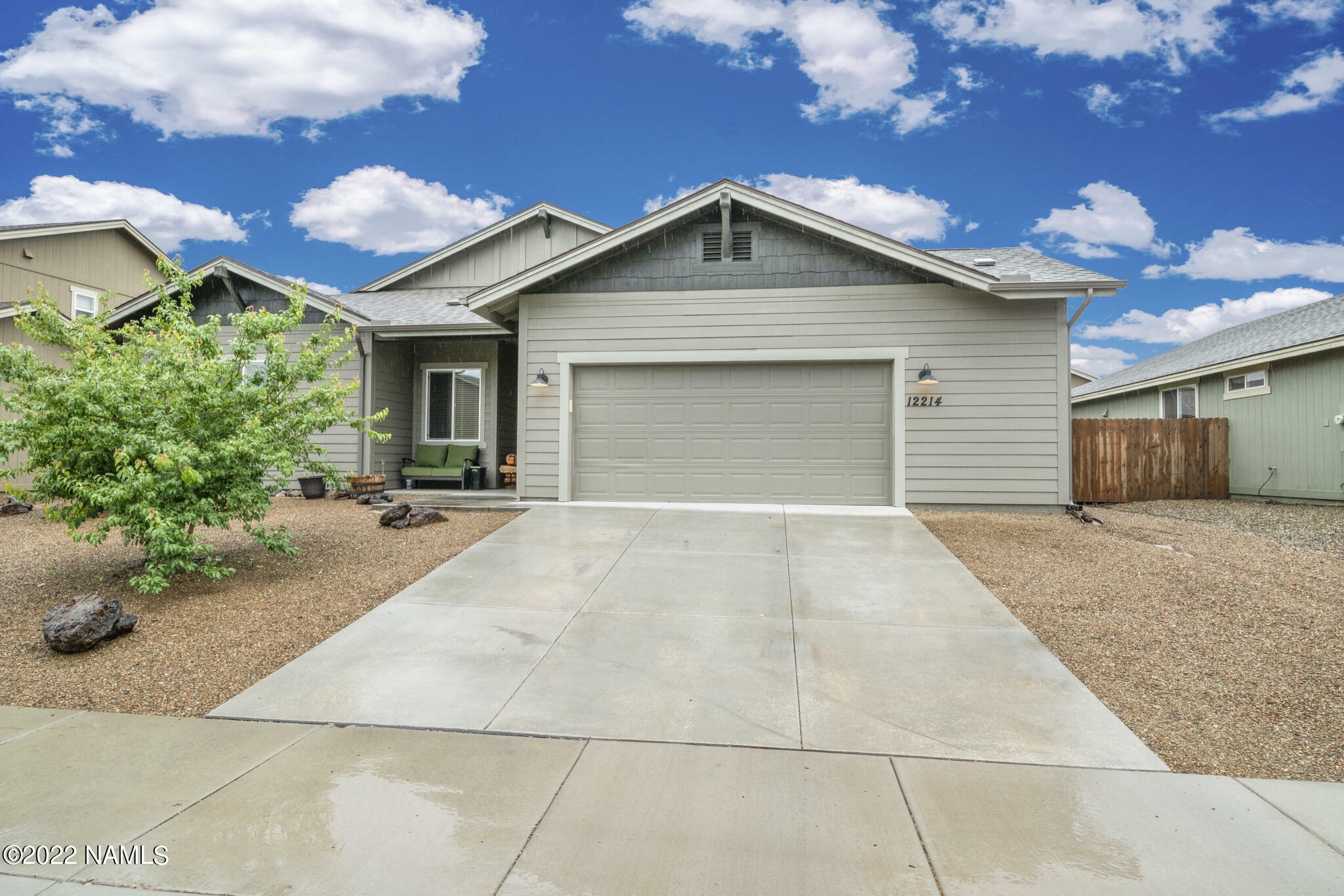 Property Photo:  12214 Mensa Court  AZ 86015 