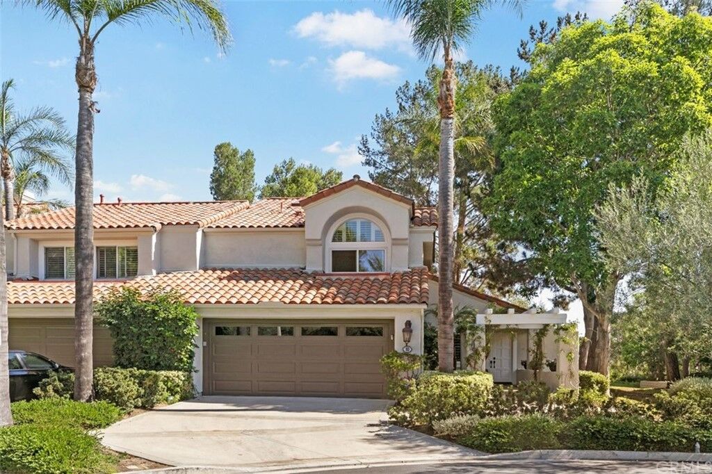 Property Photo:  10 Monterey 3  CA 92612 