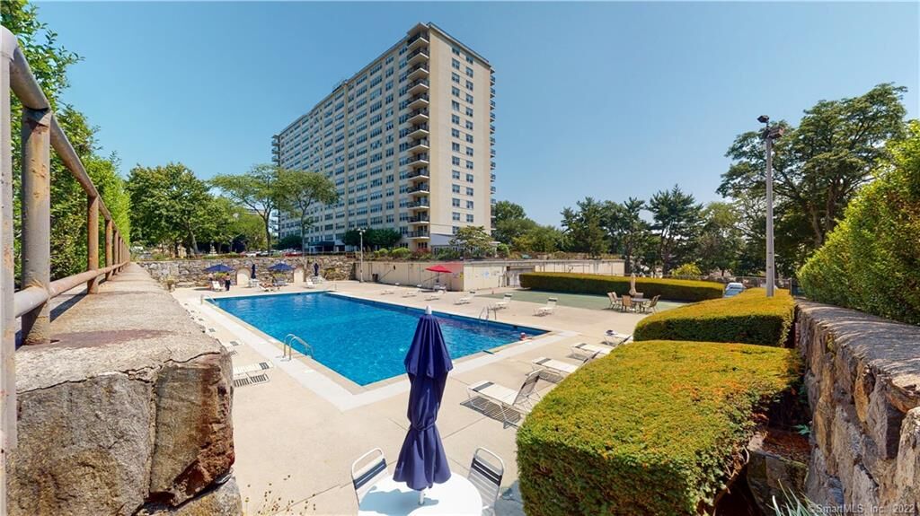 Property Photo:  2625 Park Avenue 10T  CT 06604 