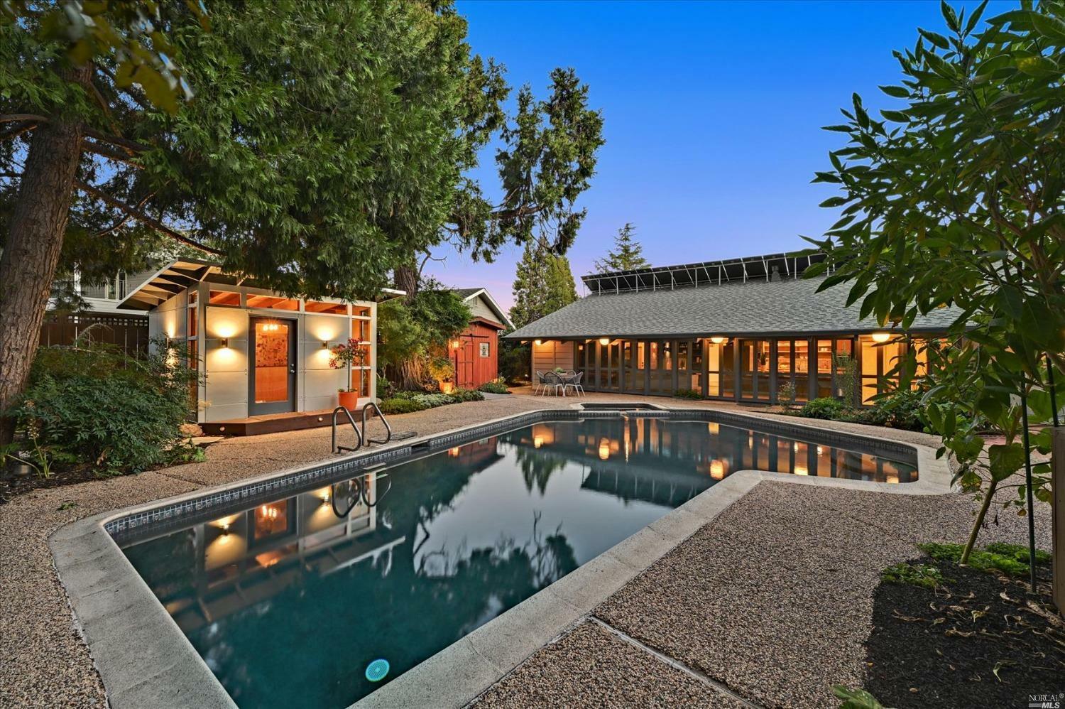 Property Photo:  4722 Lambert Drive  CA 95403 