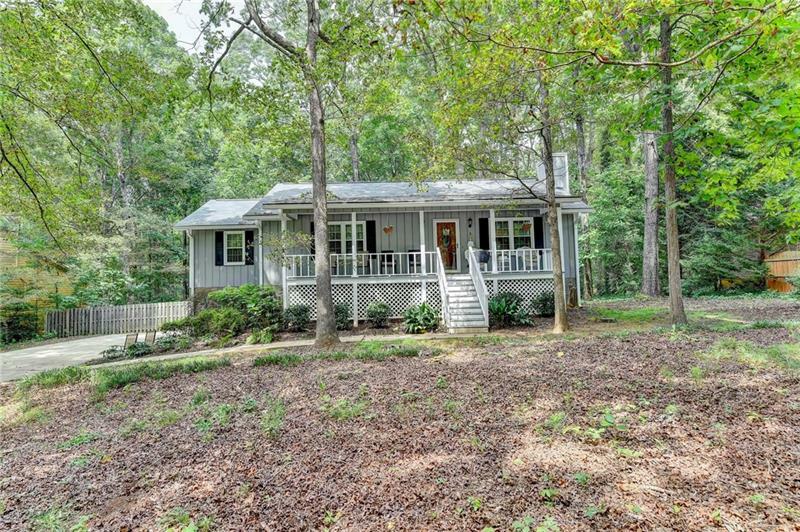 Property Photo:  665 Old Magnolia Trail  GA 30115 