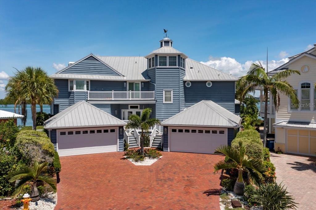 Property Photo:  295 Bayside Drive  FL 33767 