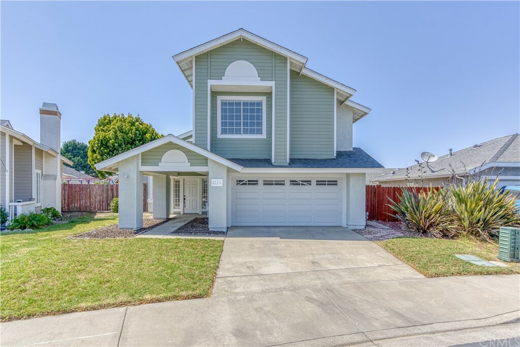 Property Photo:  1137 Bellflower Lane  CA 93436 