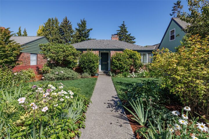 Property Photo:  3238 64th Avenue SW  WA 98116 