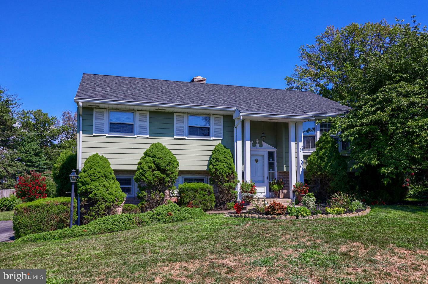 Property Photo: 1133 Nissley Road PA 17601