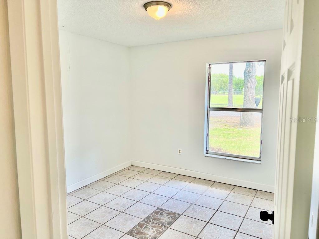 Property Photo:  4186 Homestead Drive  FL 33810 