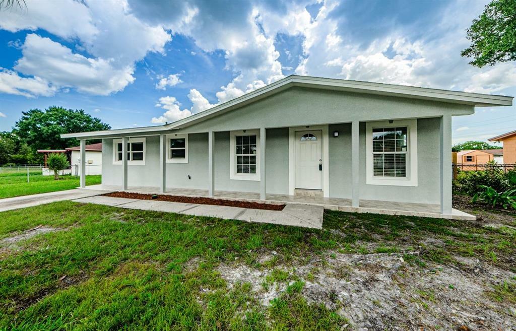 Property Photo:  8541 Gold Ridge Circle  FL 33619 