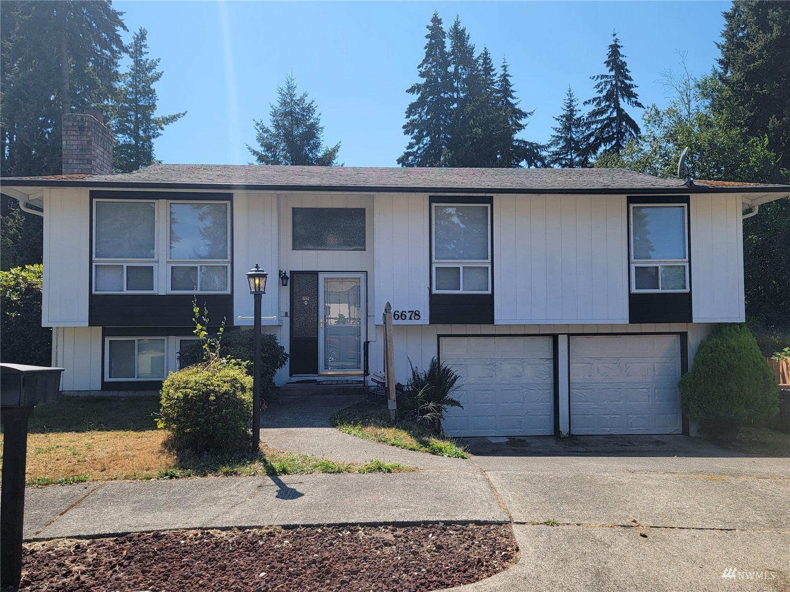 Property Photo:  6678 E Roosevelt Avenue  WA 98404 