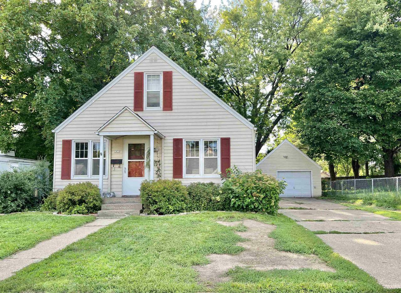 Property Photo:  1432 South Willard Ave  WI 53546 