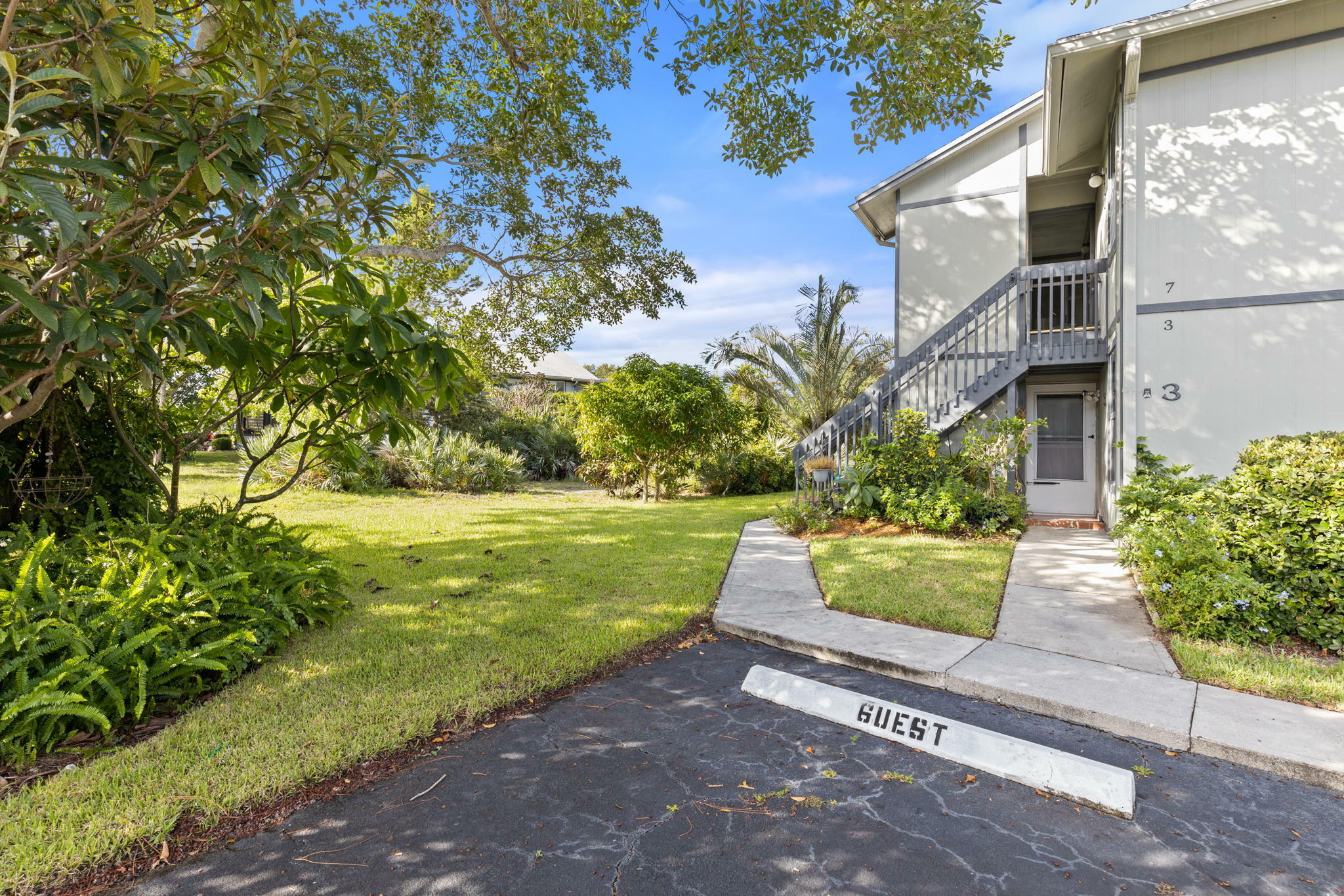 8164 SE Croft Circle 3  Hobe Sound FL 33455 photo