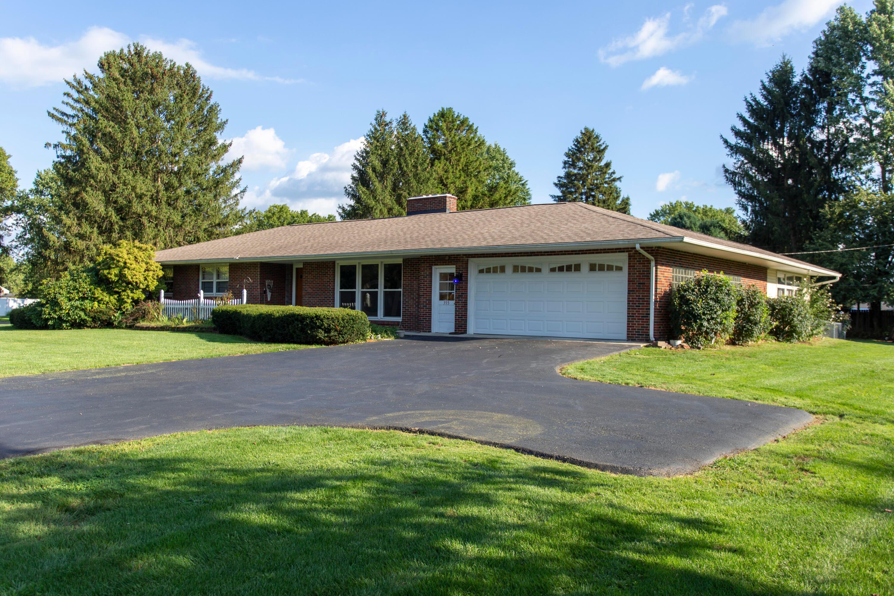 Property Photo: 393 Pierson Boulevard OH 43055