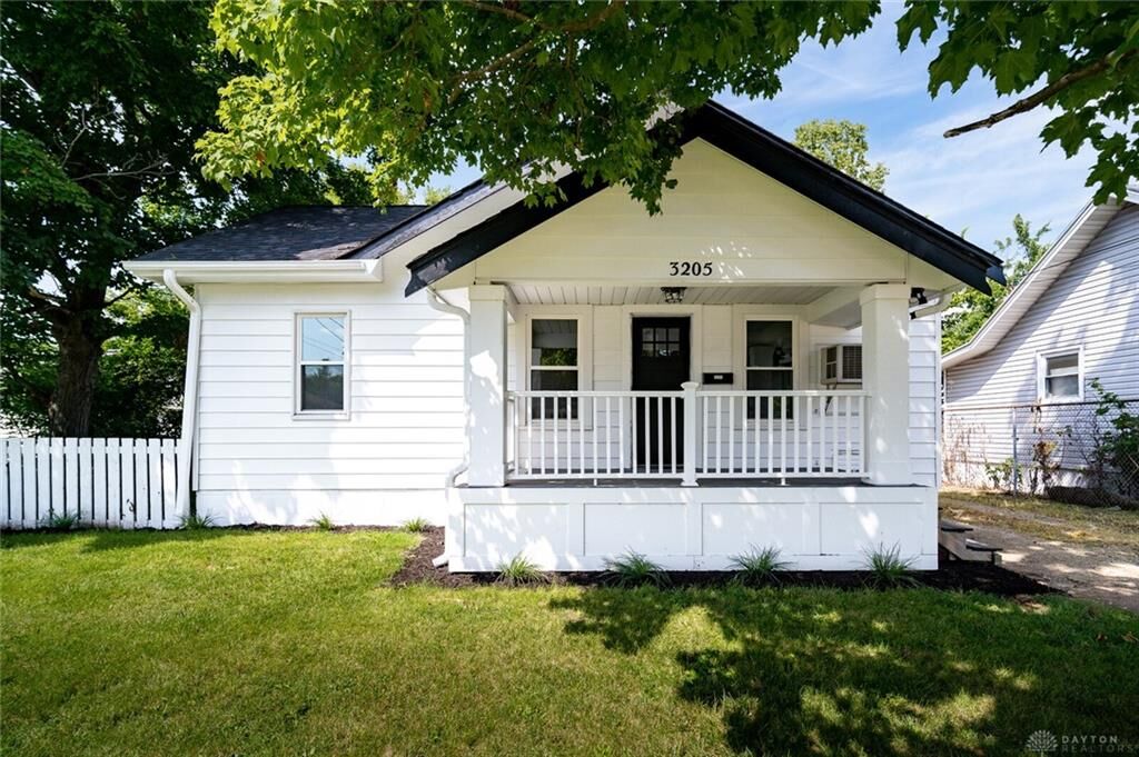 Property Photo:  3205 Ohio Avenue  OH 45042 