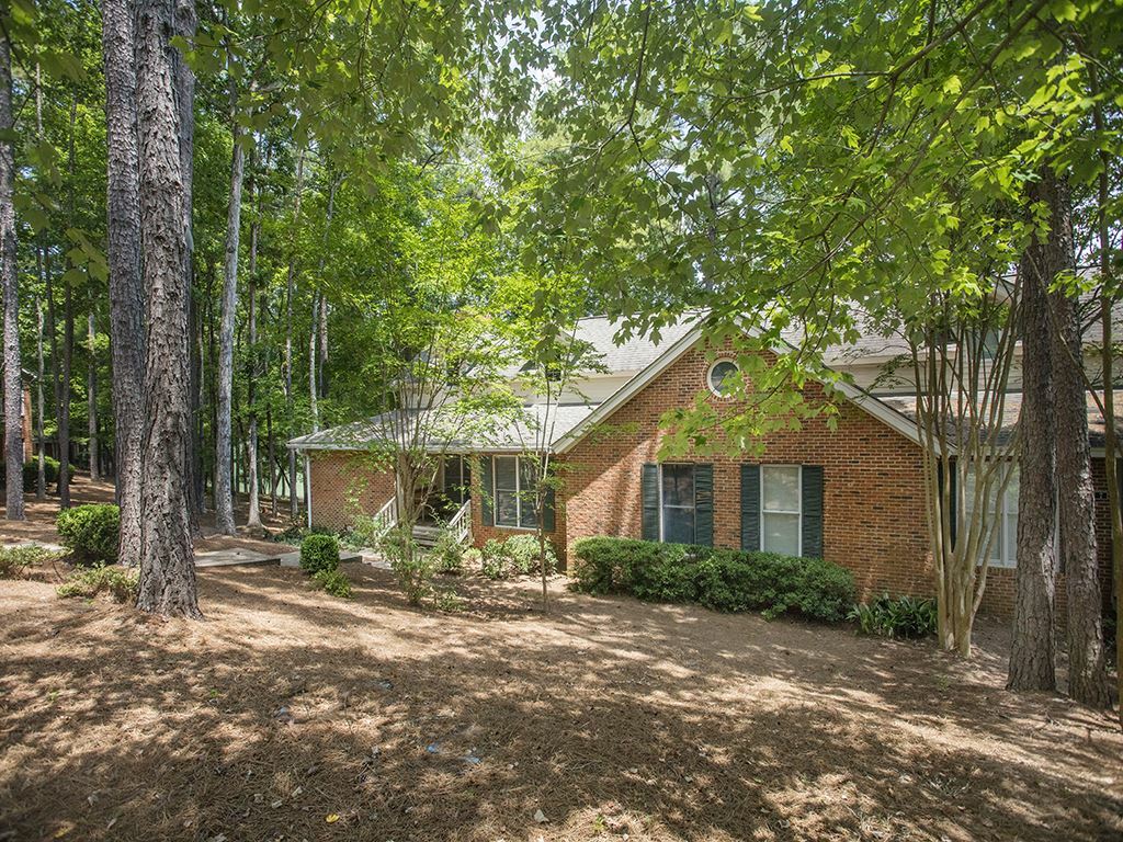 Property Photo:  1030 Cupp Lane  GA 30642 