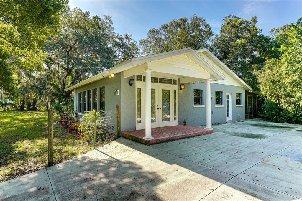 Property Photo:  3718 45th Street E  FL 34208 