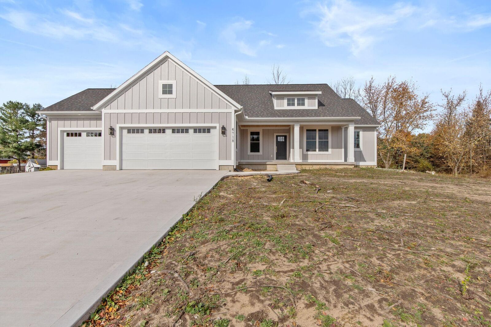 Property Photo: 6718 Bauer Road MI 49426