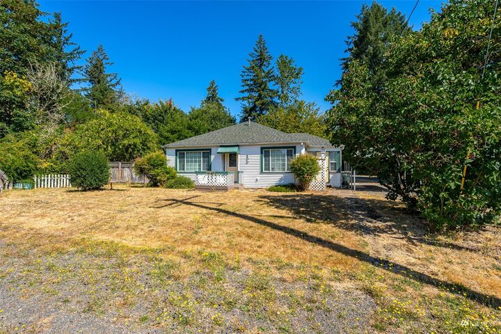 Property Photo:  200 St. Helens Street  WA 98591 