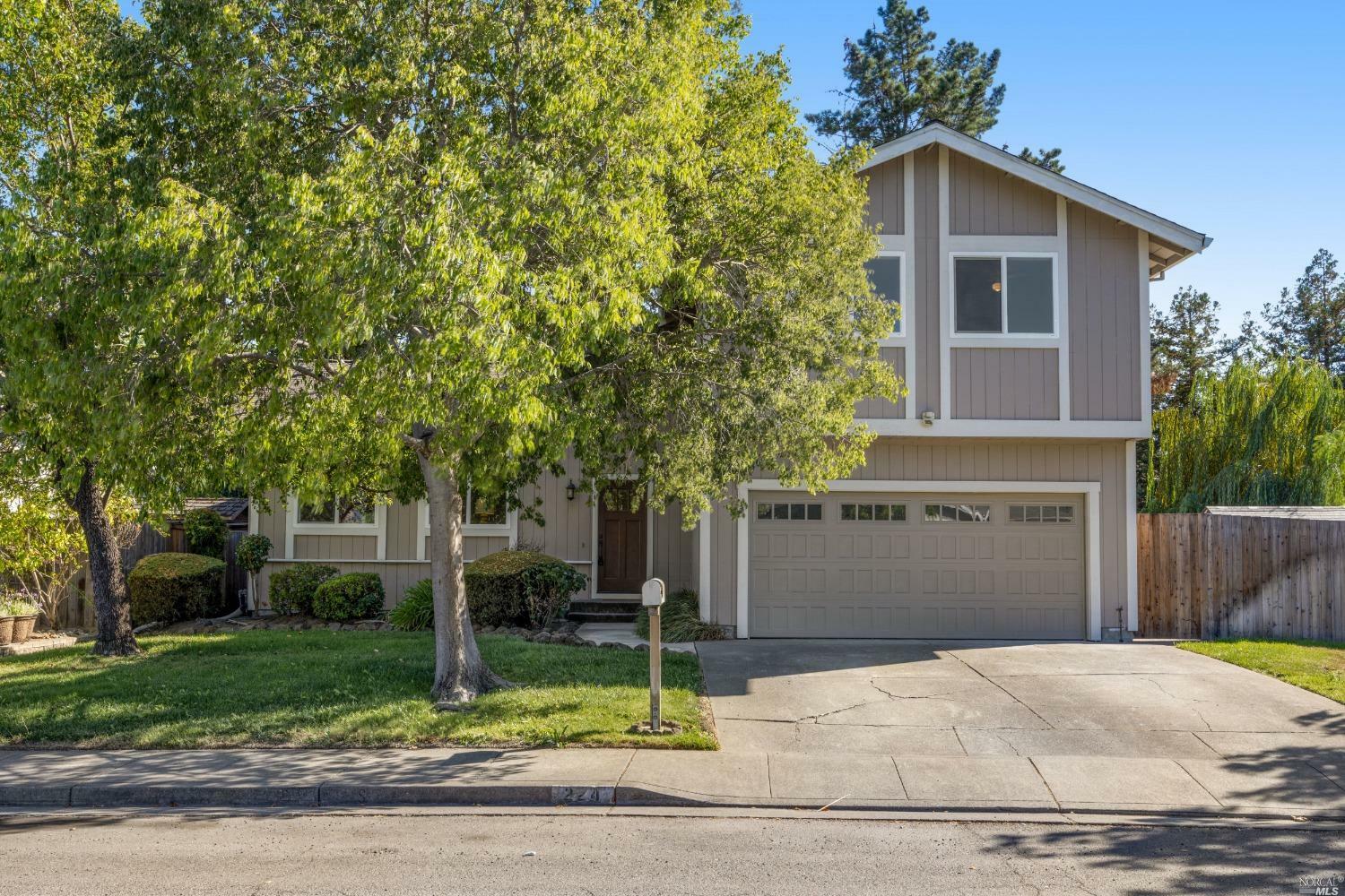 Property Photo:  224 Garfield Drive  CA 94954 