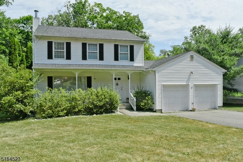 Property Photo:  18 Comanche Ave  NJ 07866 