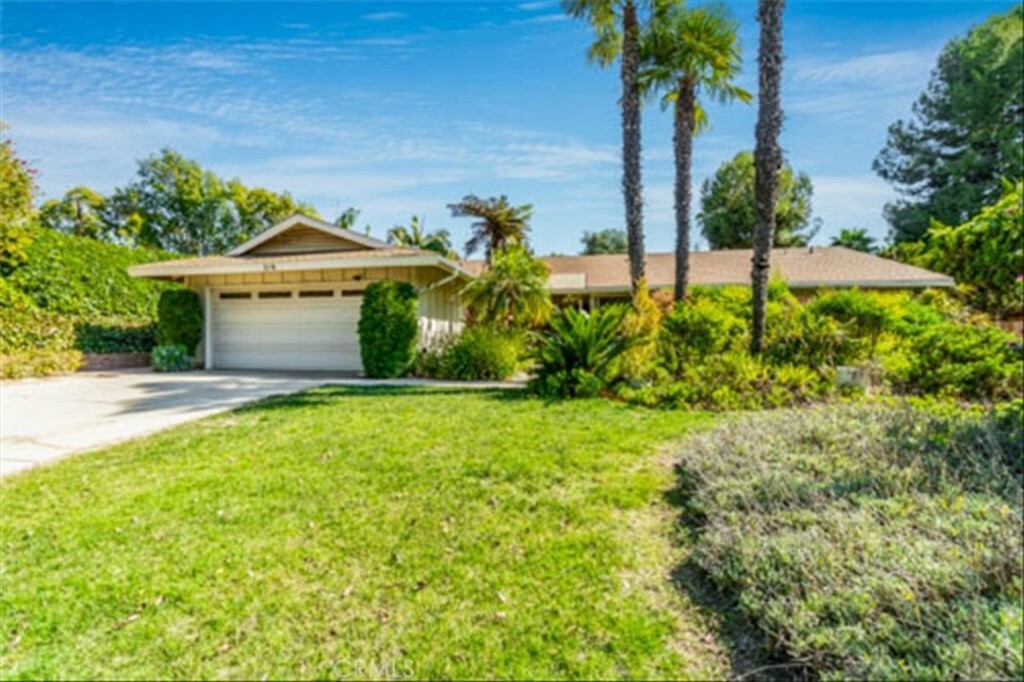 Property Photo: 218 Capistrano Circle CA 92835