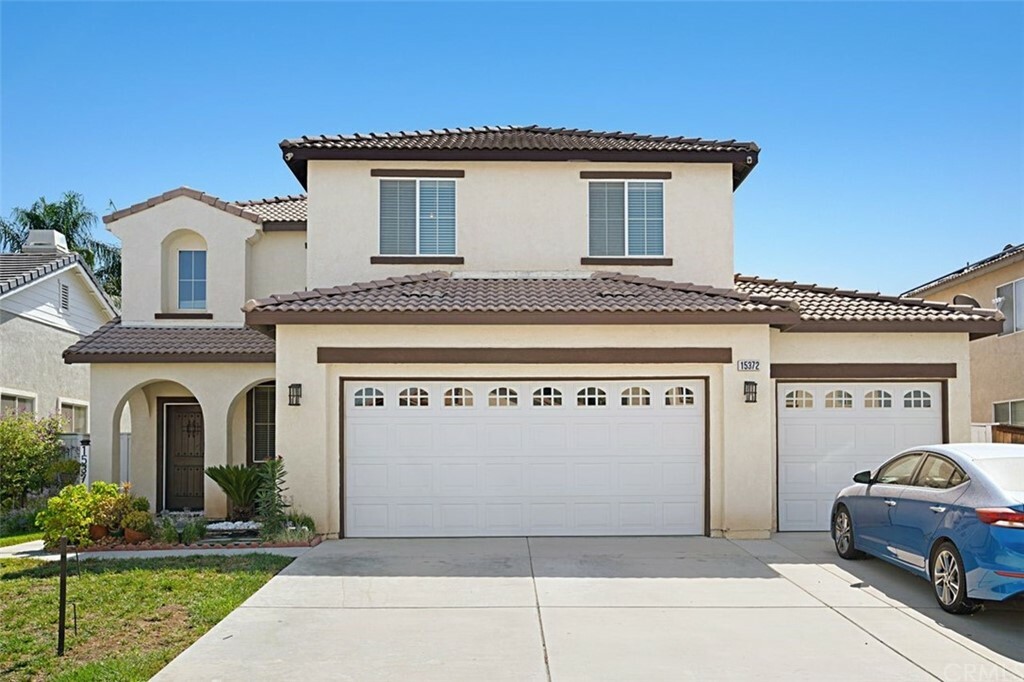 Property Photo:  15372 Avenida Anillo  CA 92555 