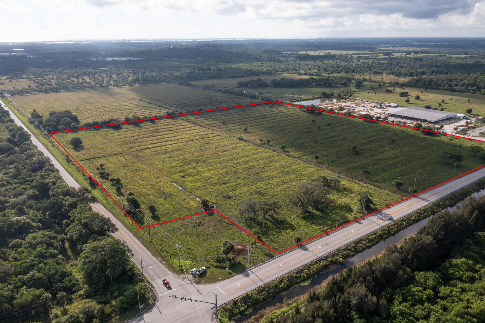 Property Photo: 2600 Kings Highway FL 34982