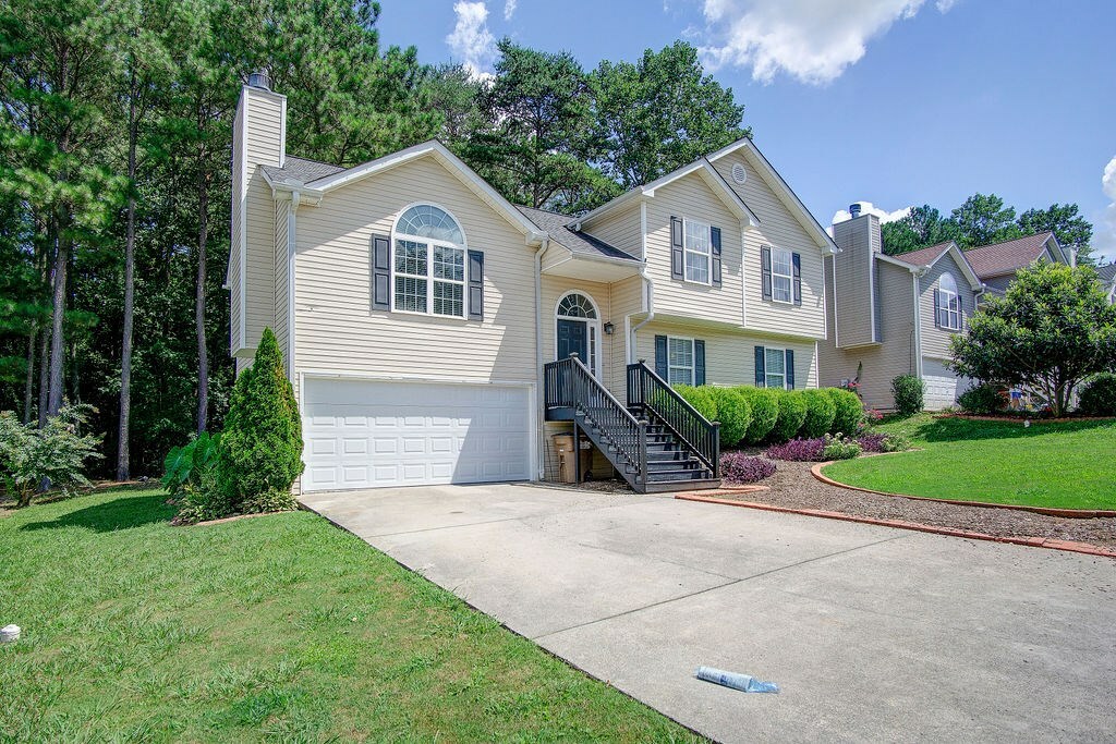 Property Photo:  4120 Sydney Circle  GA 30721 