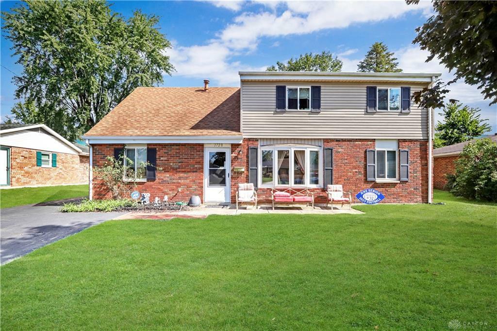 Property Photo:  1728 Maumee Drive  OH 45385 