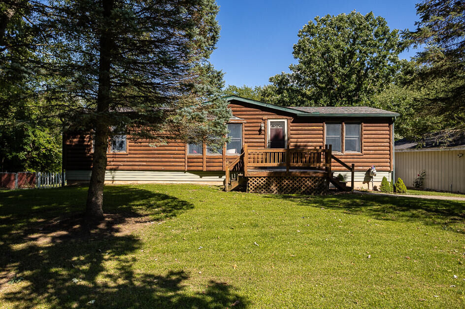 Property Photo:  725 O'Brien Road  MI 49201 