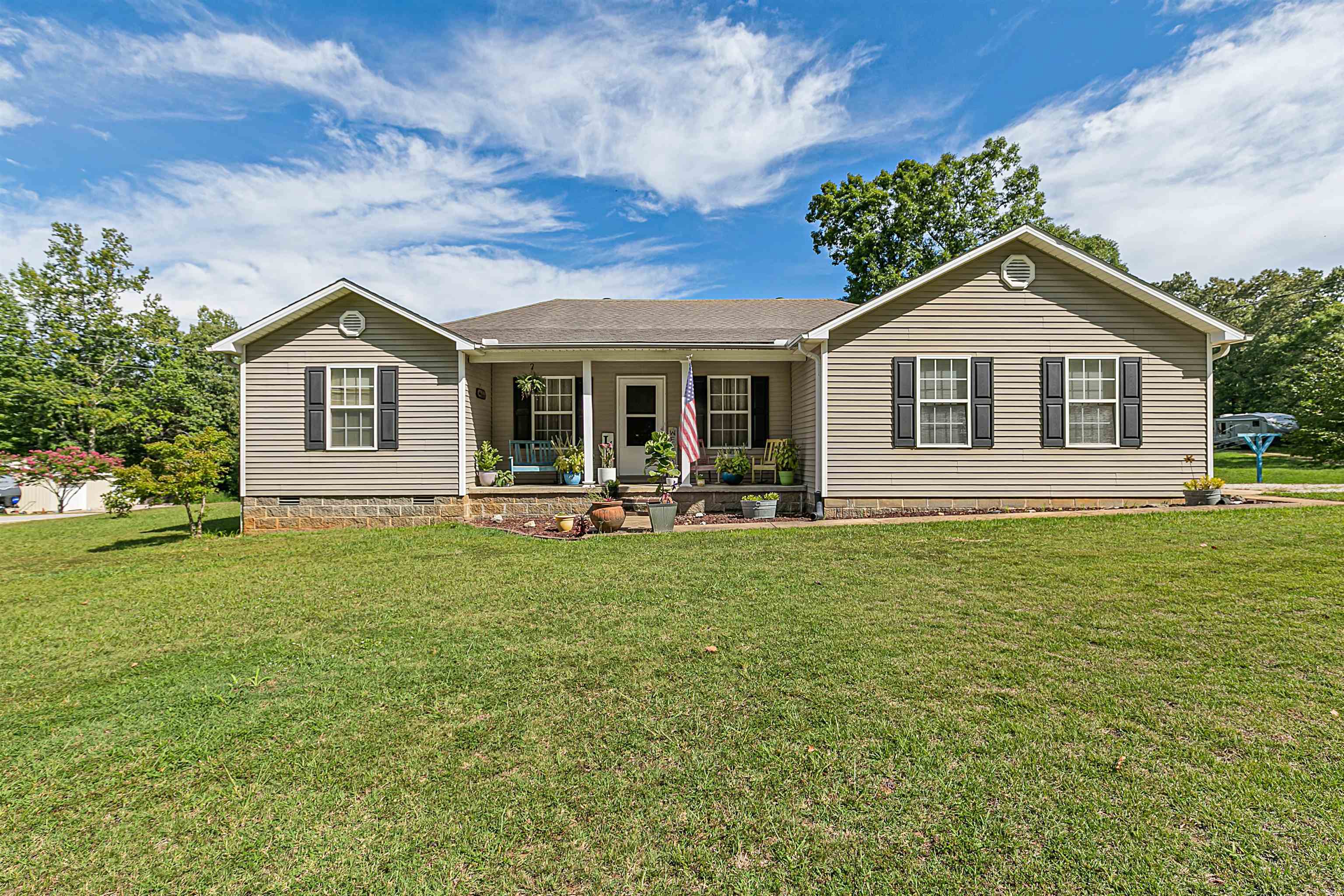 Property Photo:  1070 Dennis Latham Road  TN 38313 