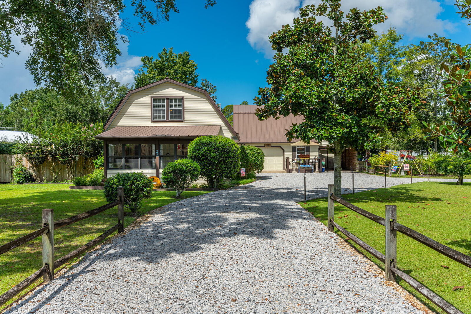 Property Photo: 23 N Magnolia Court FL 32439
