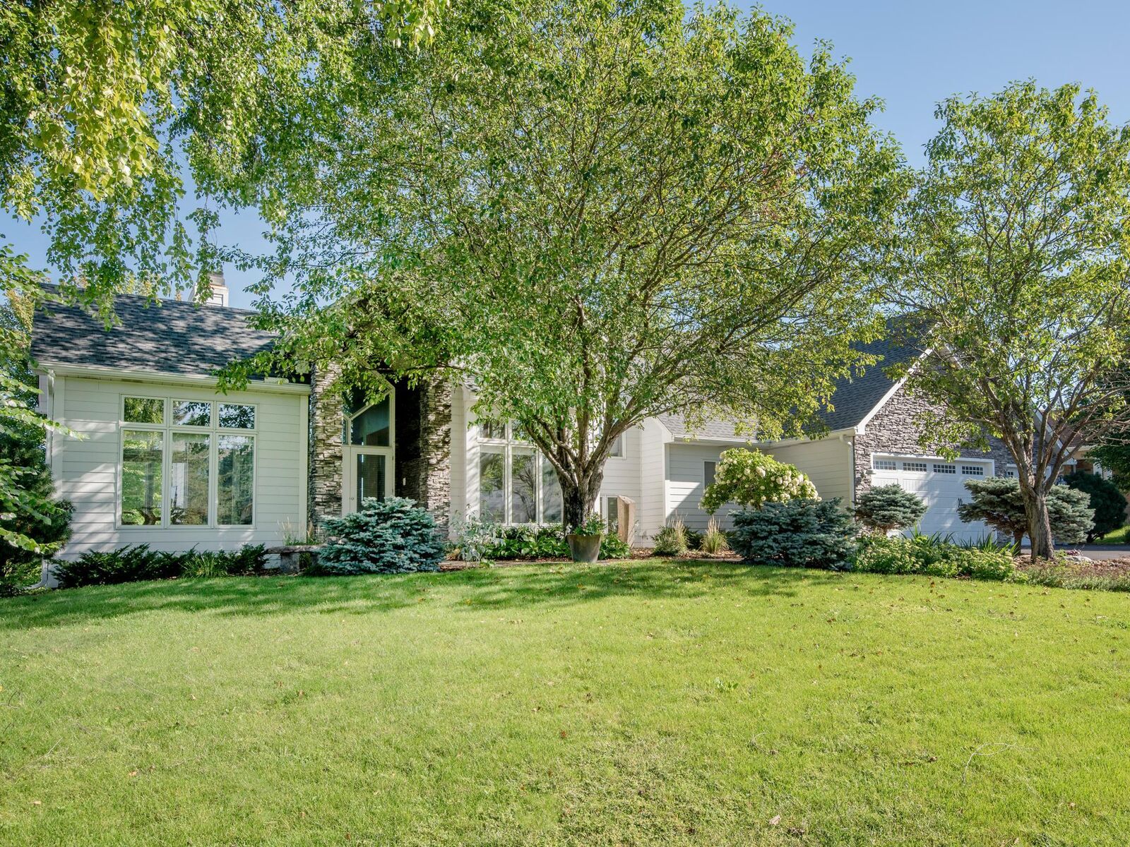 Property Photo: 900 Douglas Road MN 55118