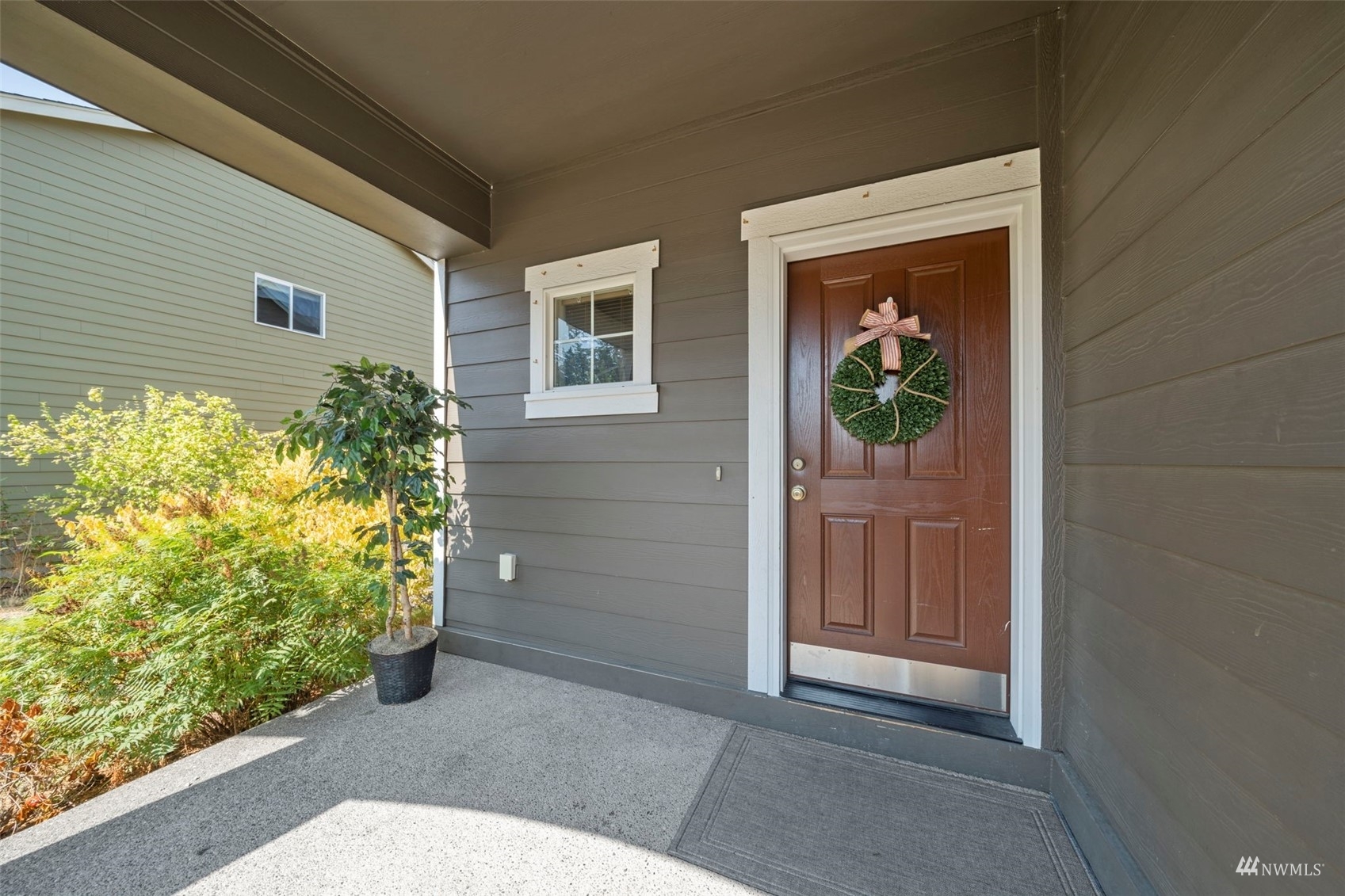 Property Photo:  7102 Raptor Avenue NE  WA 98516 