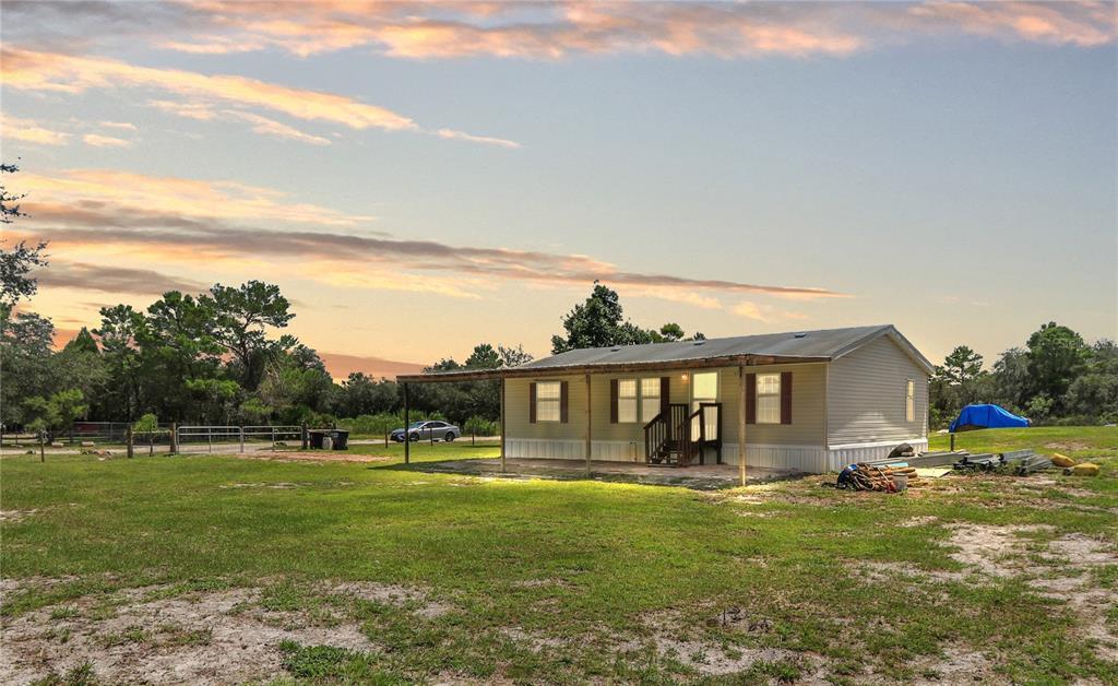 Property Photo: 4920 Duck Key Street FL 33859