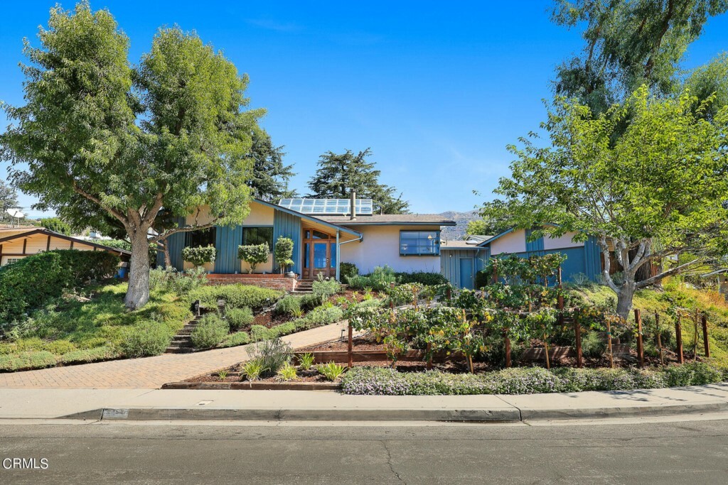 Property Photo:  3451 Brookhill Street  CA 91214 