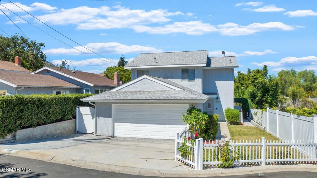 Property Photo:  125 Pepper Road  CA 91320 