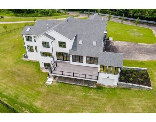 Property Photo:  331 Fitchburg Turnpike  MA 01742 