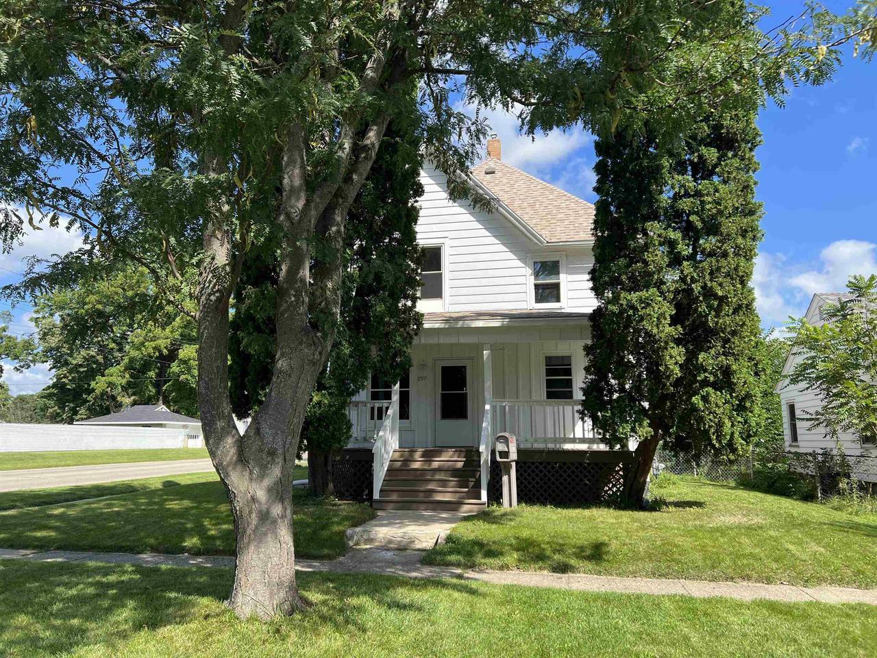 Property Photo: 1757 West Grand Ave WI 53511