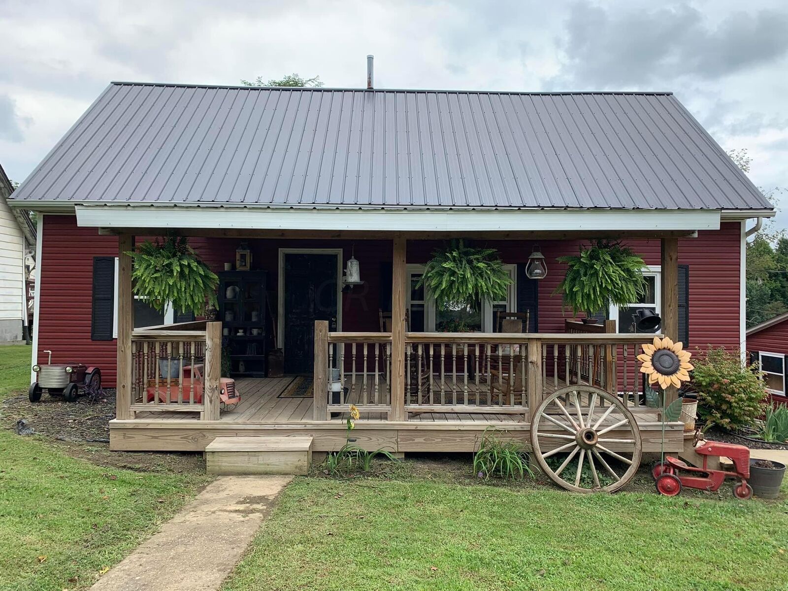 Property Photo:  821 Clark Street  OH 43771 
