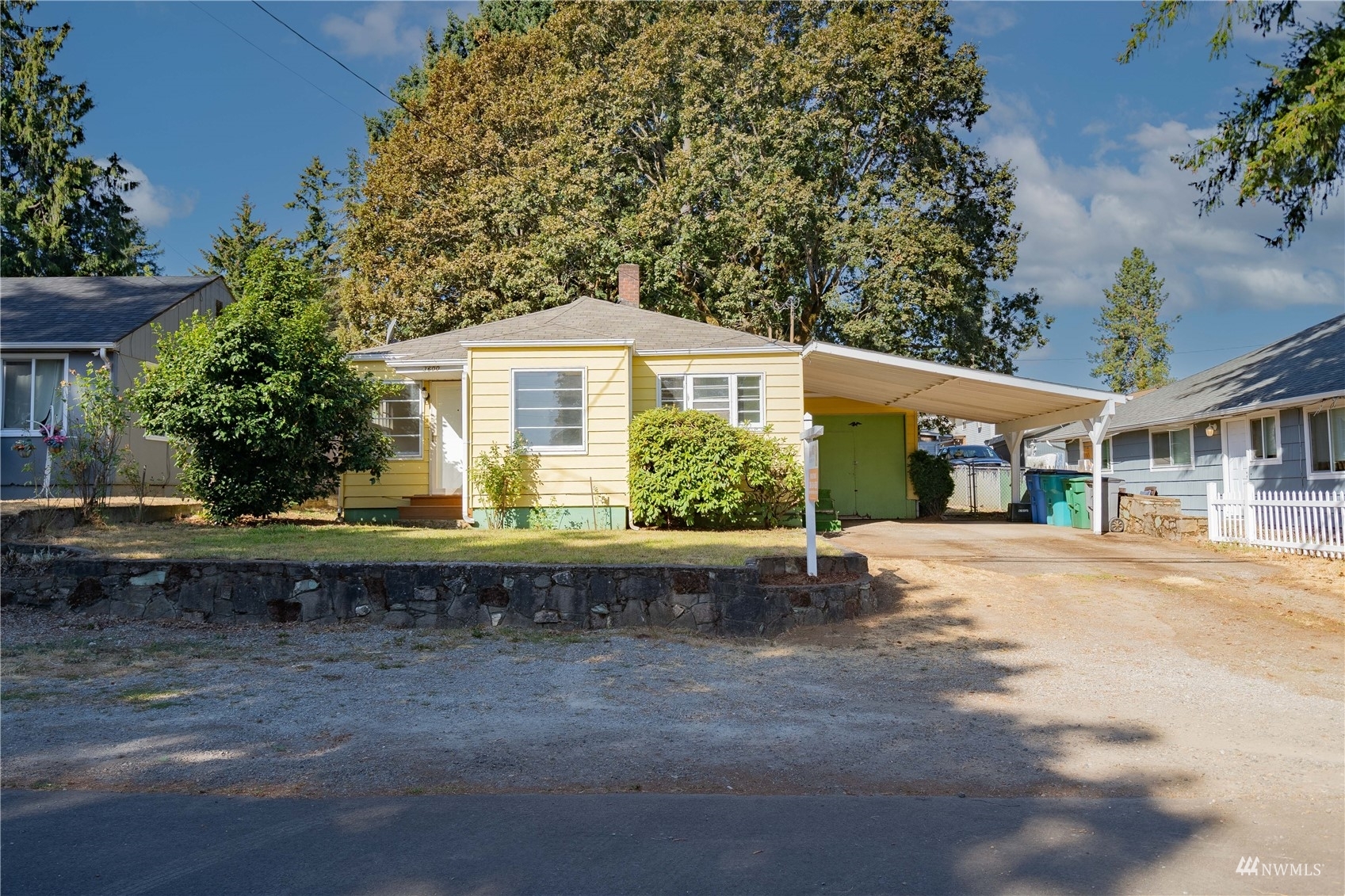 Property Photo:  3600 M Street  WA 98663 