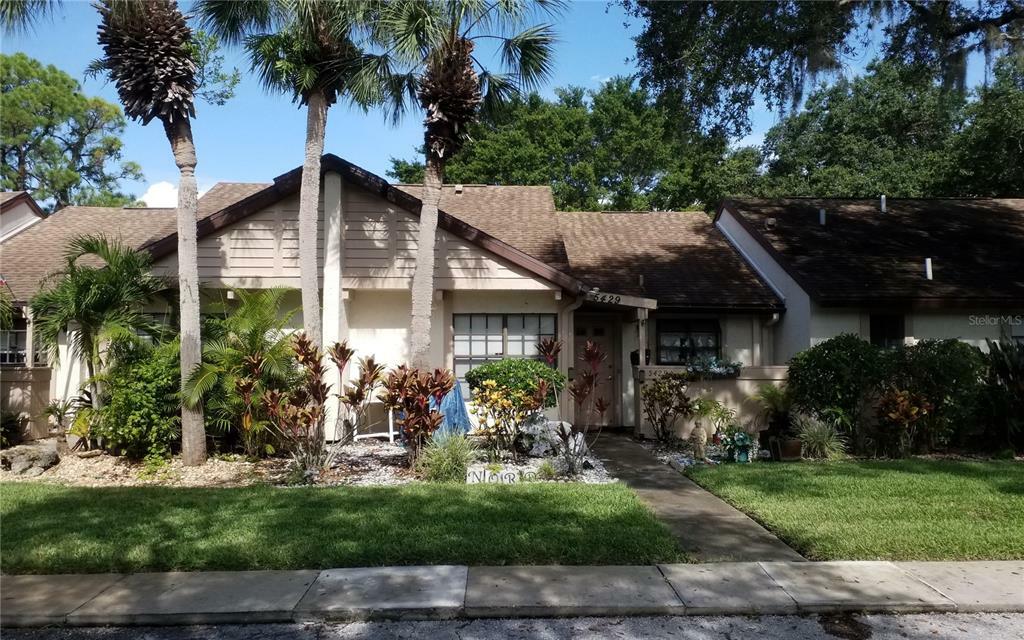 Property Photo:  5429 Brassy Loop  FL 34287 