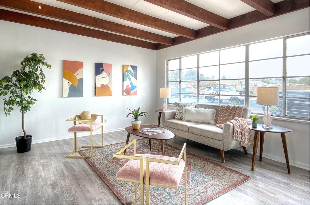 Property Photo: 1105 S College Drive CA 93454