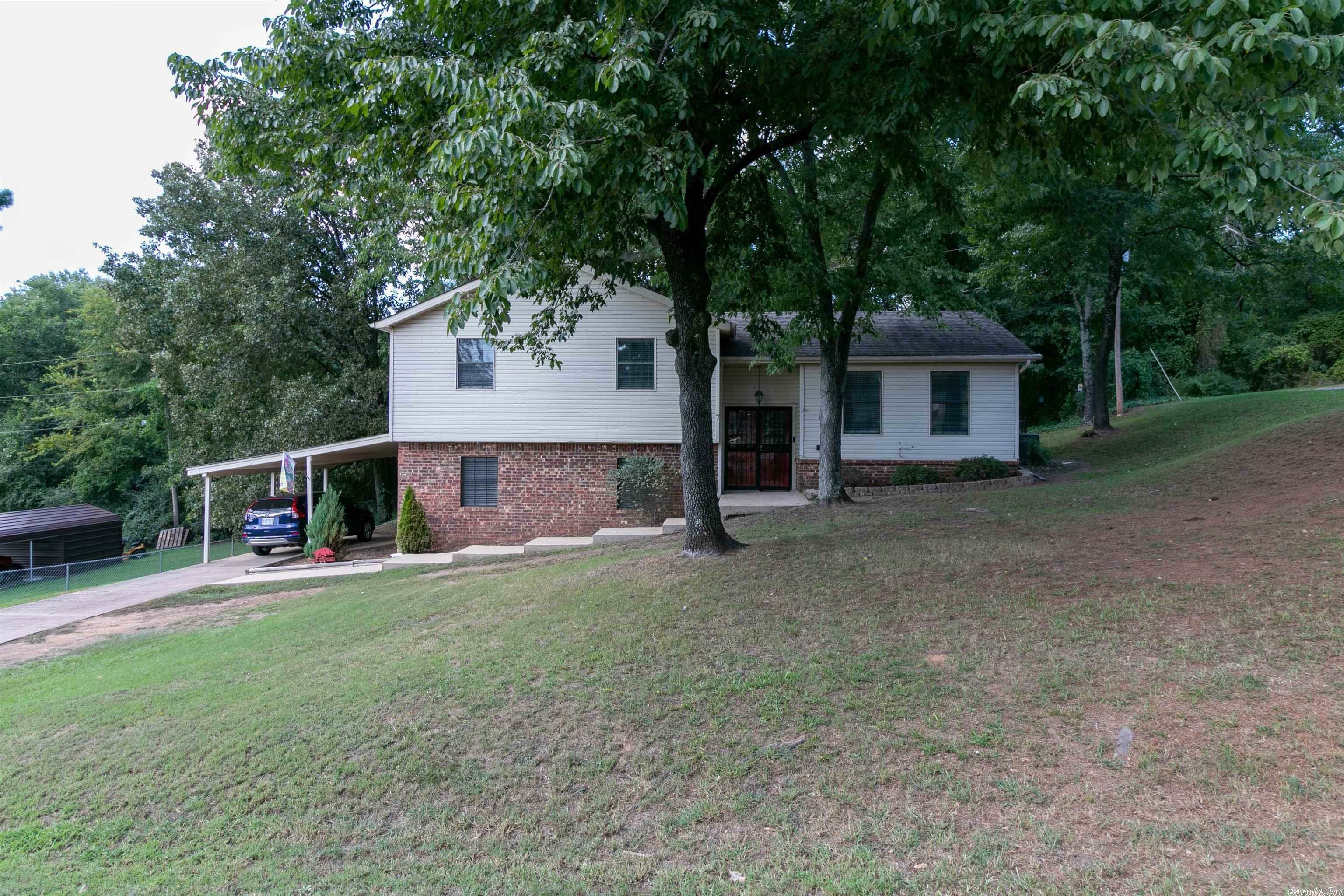 Property Photo:  7 Eugenia Street  AR 72110 