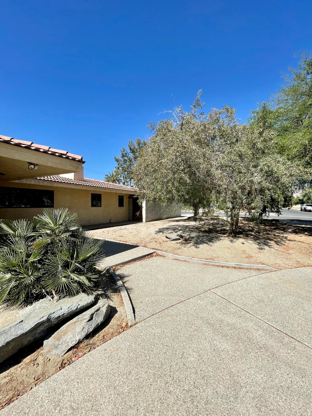 Property Photo:  74171 Covered Wagon Trail  CA 92260 