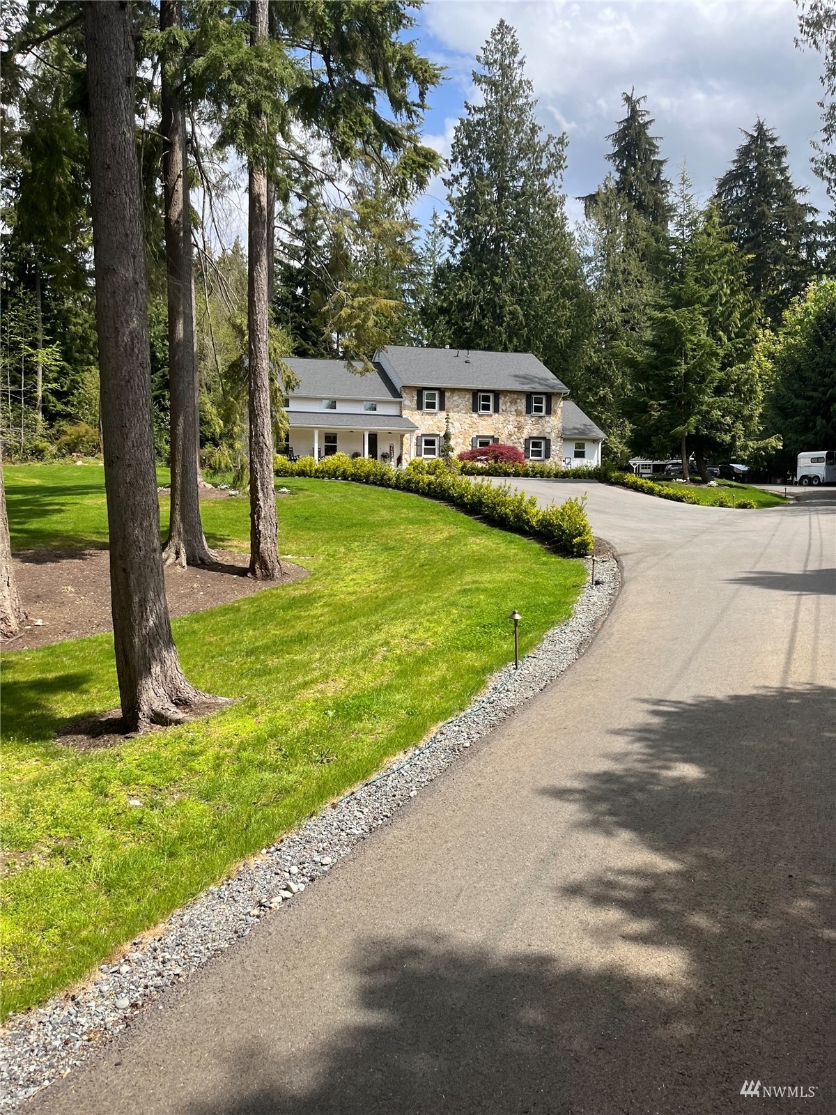 Property Photo: 23503 Timber Lane WA 98020