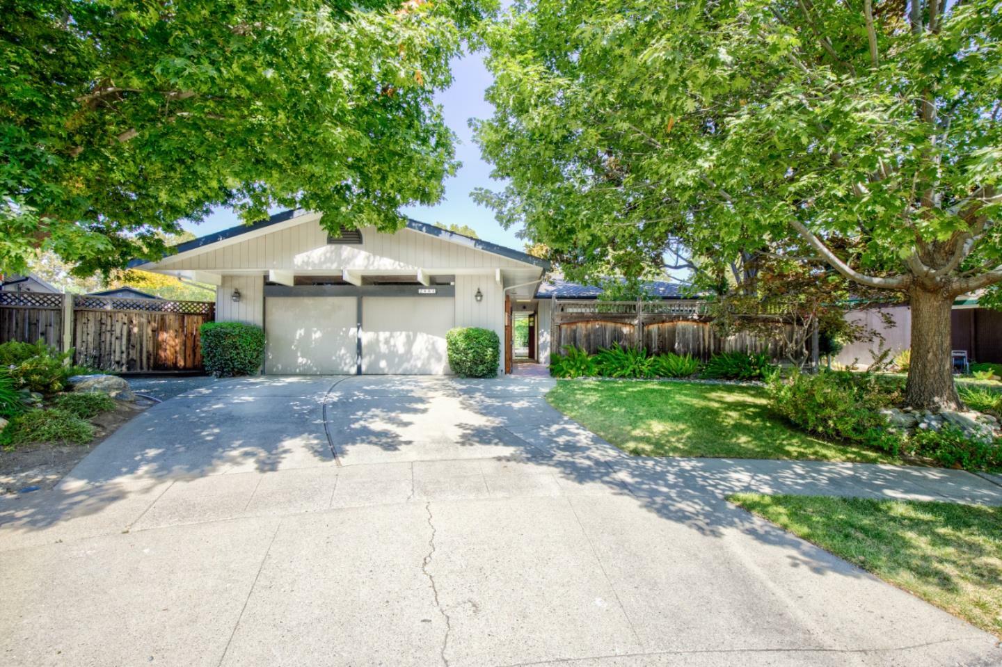 Property Photo:  2401 Fairoak Court  CA 95125 