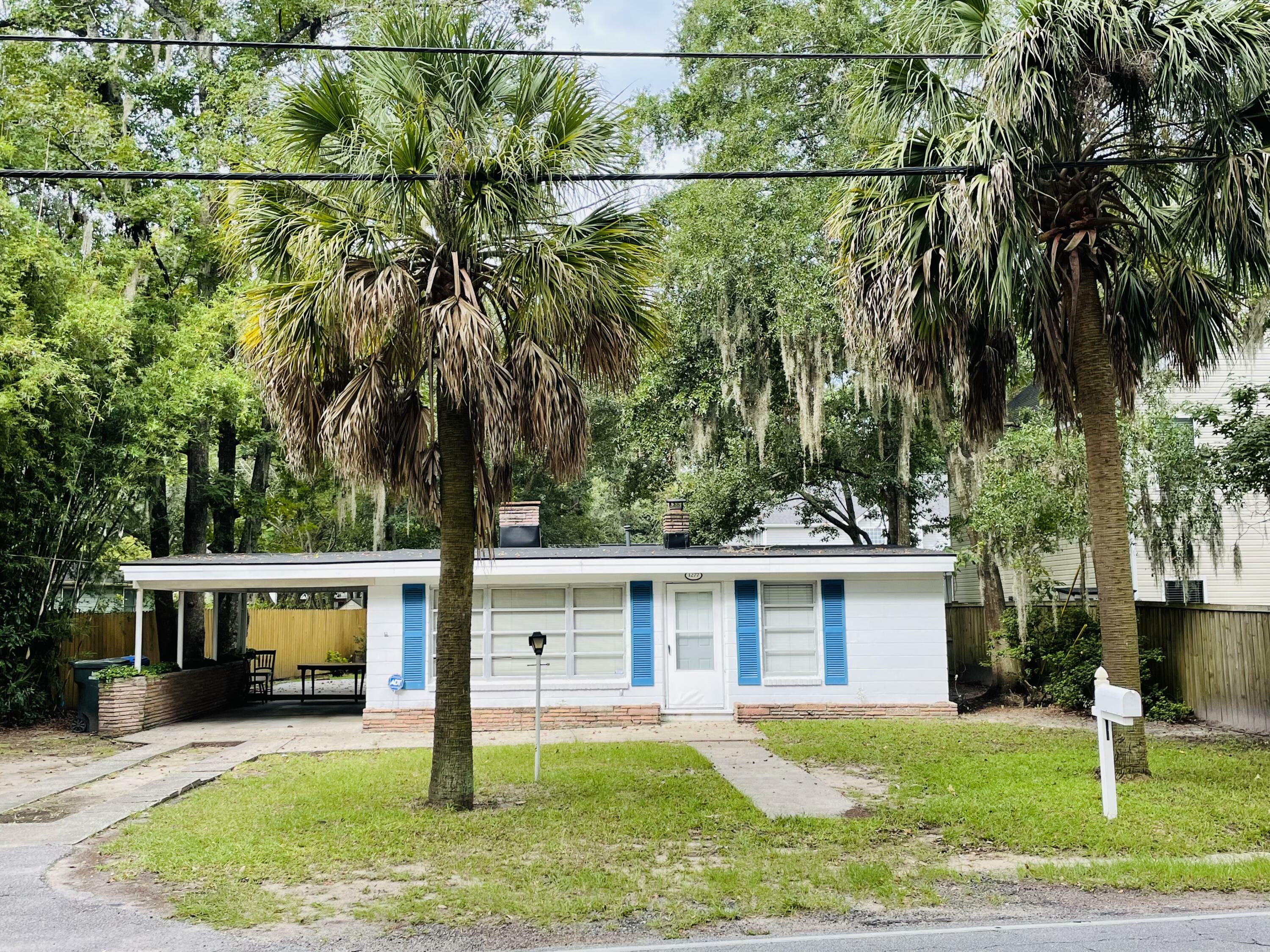 Property Photo: 1277 Ashley Hall Road SC 29407
