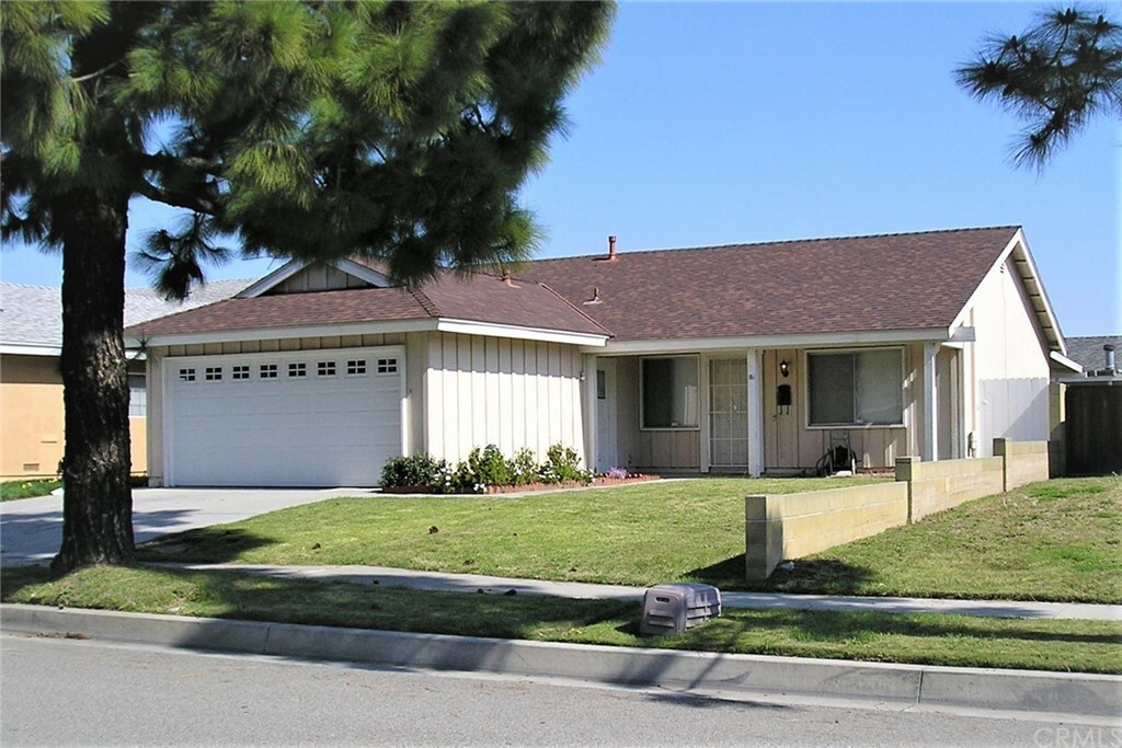 Property Photo:  18406 Vickie Avenue  CA 90703 