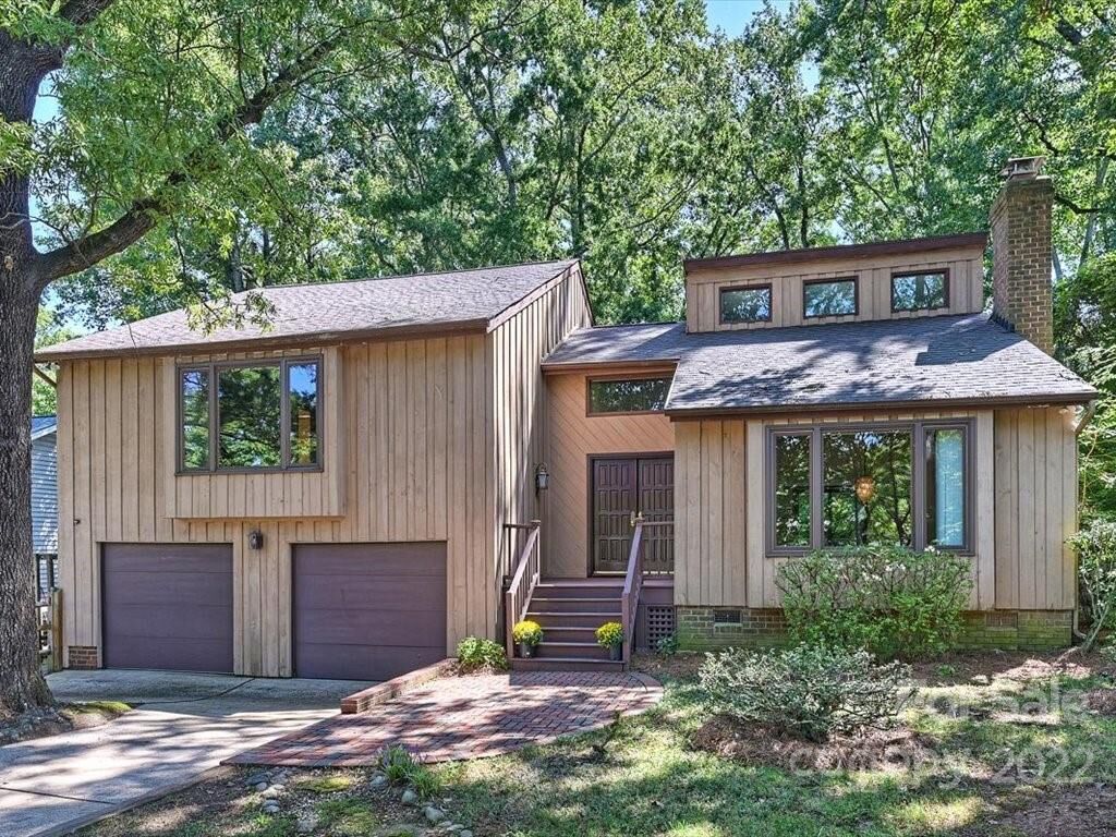 Property Photo:  9731 Fairway Ridge Road  NC 28277 